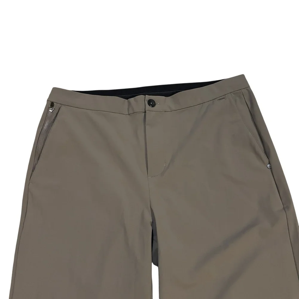 Vuori Fleet Jogger‎ Pants Mens XL Cocoa V444 Lightweight Stretch Athleisure Golf - Picture 2 of 10